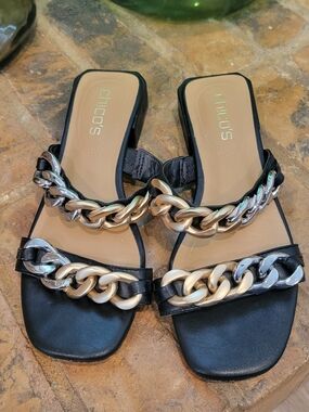 Chico's Black Leather Chain-Accent Slide Sandals